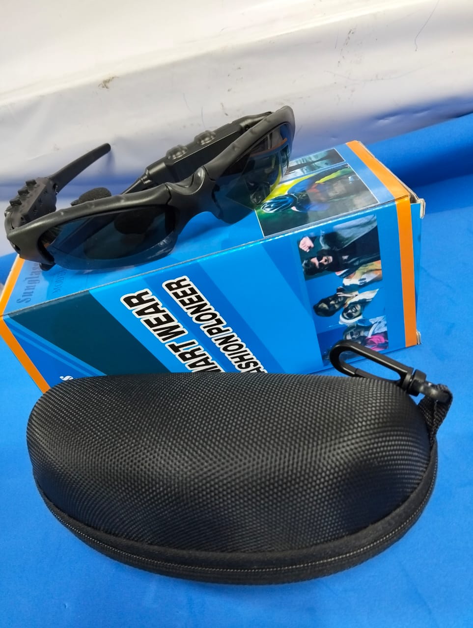 Outdoor Glasses Bluetooth Sunglasses Headphones Stereo Wireless Sport Riding Song Call Ear Buds Earphone-Only Two Glasses