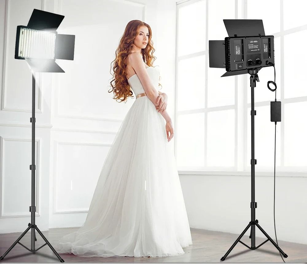 LED-600 LED Video Light Professional Photography Panel 600PCS Light Beads 3200-5600K Dimmable with 2 batteries and charger
