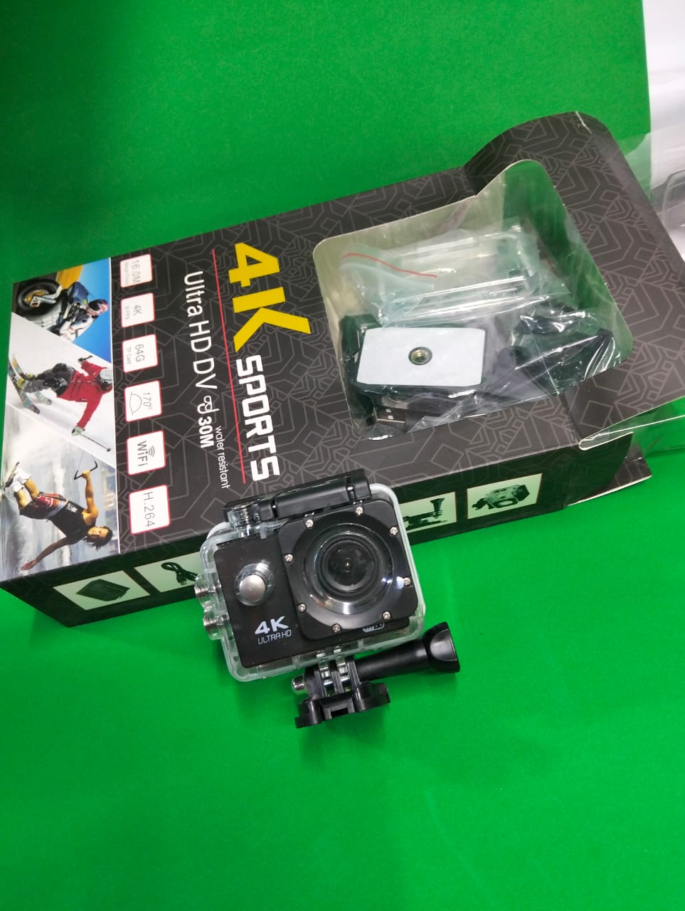 1080p Sports Wifi Camera 4K Digital Video Camera 30m Waterproof HD Camcorder 2.0' Screen
