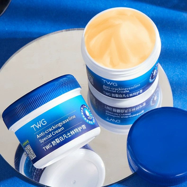 Vaseline Healing Balm, Hard Working Hands Cream, Organic Hand Cream for Dry Cracked Hands, Long Lasting Hand Moisturizer/Dry Hands Treatment