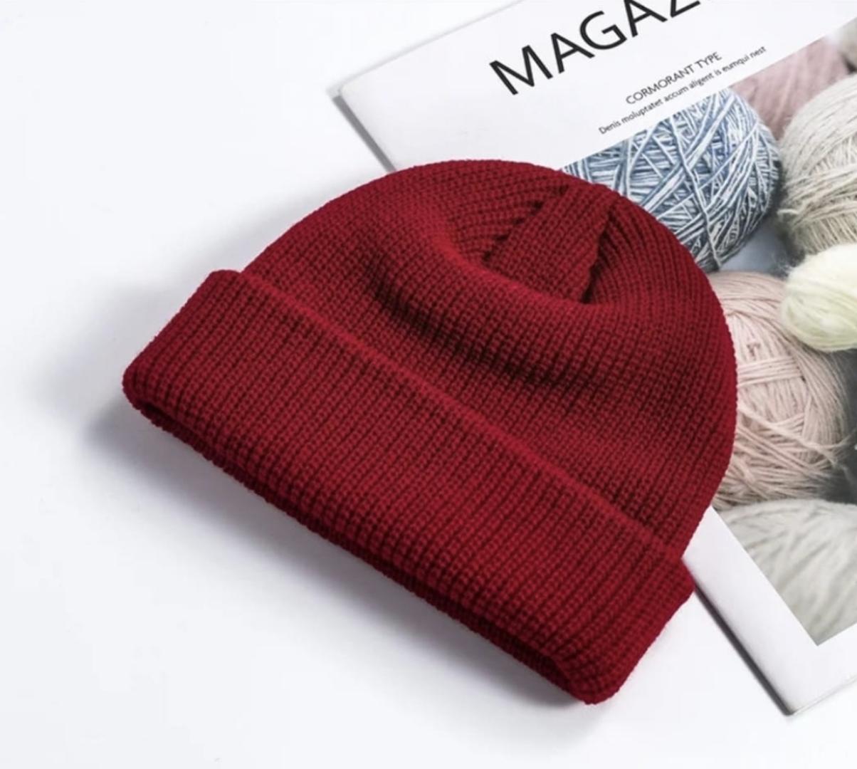 Fashion Hip Hop Beanie Knitted hat Men Skullcap Women Warm Brimless Baggy Melon Hats & Caps  short domed knitted hat Men's and women's warm hat