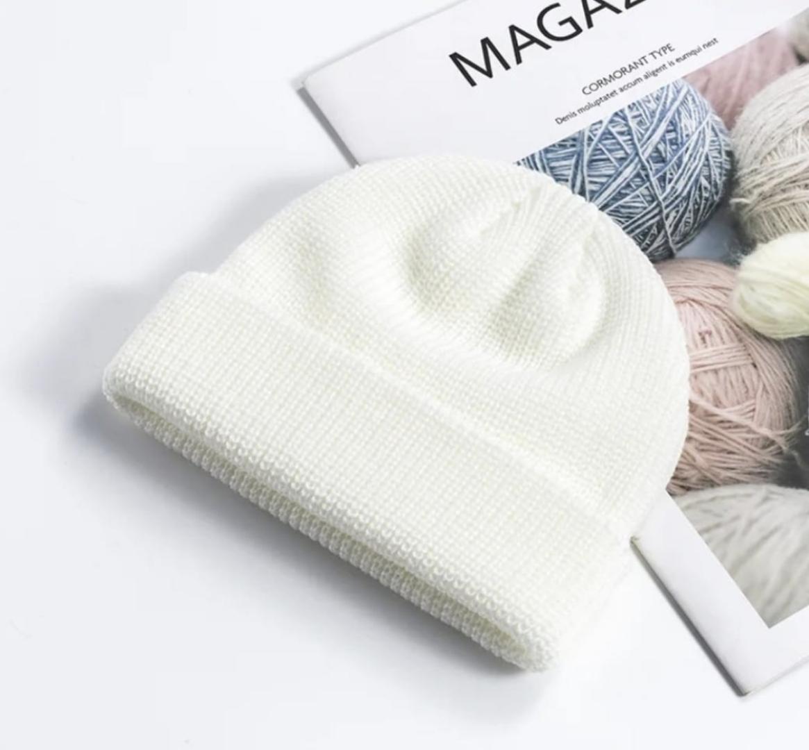 Fashion Hip Hop Beanie Knitted hat Men Skullcap Women Warm Brimless Baggy Melon Hats & Caps  short domed knitted hat Men's and women's warm hat