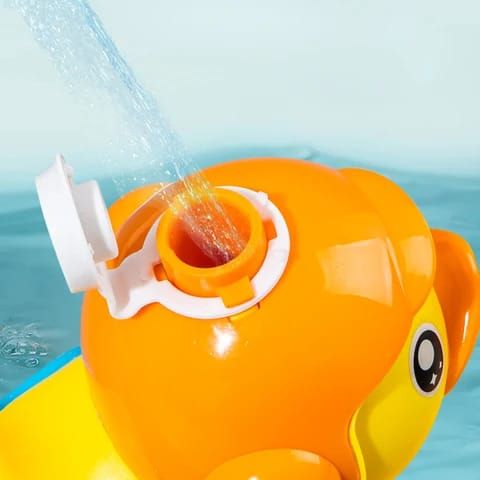 Cute Cartoon duck toys Shape Spray Water Gun for Kids Small water gun toy Bath Summer Toy water gun