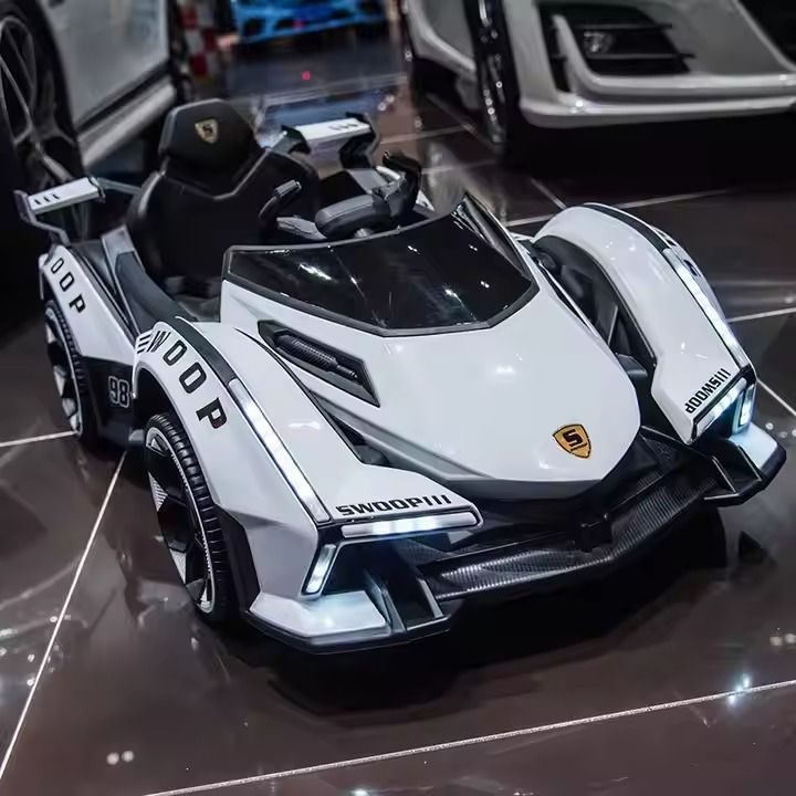Ride on Car Toys Flashing Lights Kids' Electric Vehicles Plastic Material And Battery Powered Kids Electric Car