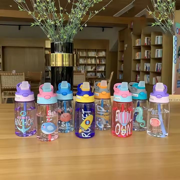 480ml Eco Friendly Portable Plastic Kids Water Bottle with Flip Straw BPA Free Sippy Cups Kids Water Bottle