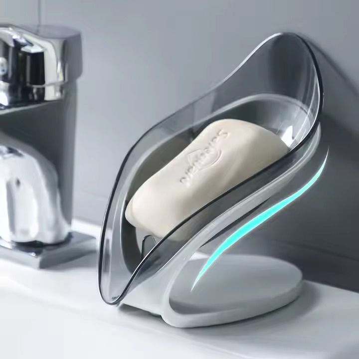 Creative Leaf Shaped Soap box Dish Bathroom No Hole Drain Soap tray Holder Leaf Soap rack