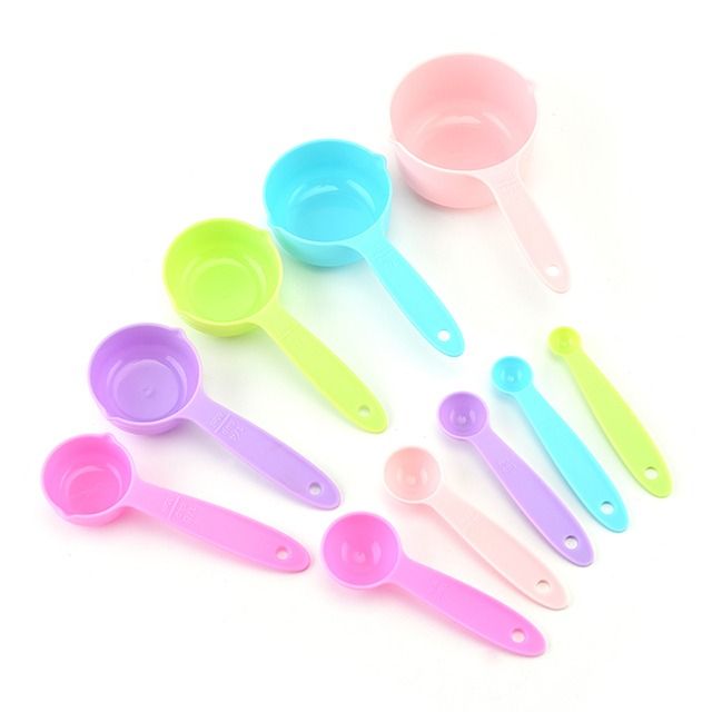 Plastic Measuring Cups and Spoons Set for Baking Cake Baking Milk Powder Multiple Sizes Scoop