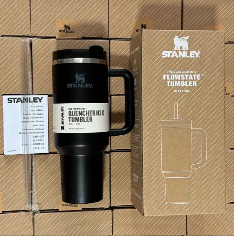 Best Quality & Original Stanley Cup Offer 💫✨🔥 Tumbler cup with lid and straw for hot and iced coffee. Buy when the offer lasts