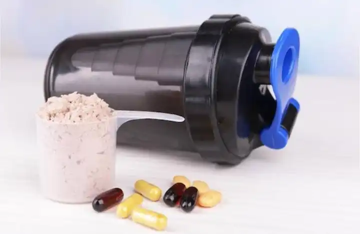Fitness Spider Shaker Bottle Gym Shaker bottle Smart Shaker Bottles Cyclone Shaker For Pre-Post Workout Supplement Protein Shake Gym Sipper Bottle 500ml For Men & Women(Multi Colour)
