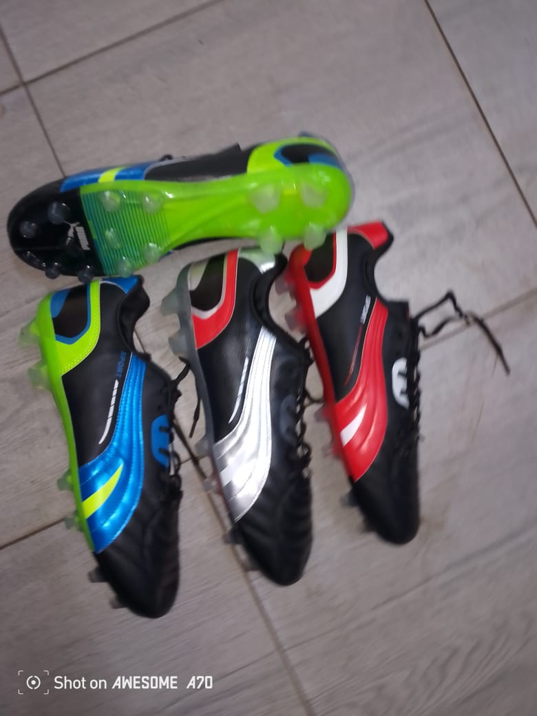 Latest 💥High Quality  Football  11 Pro 💥Unisex Soccer boot 🔥🔥🔥Original football boot