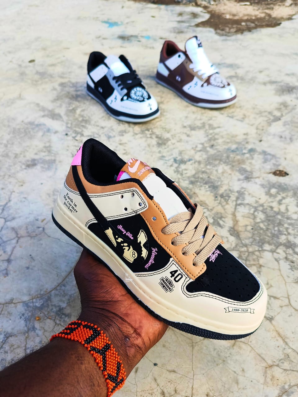 DECEMBER OFFER (CHRISTMAS), ⚡High quality fashioned sneakers UNISEX breathable sneakers 🔥❤️‍🔥 very cute looking 🥰
