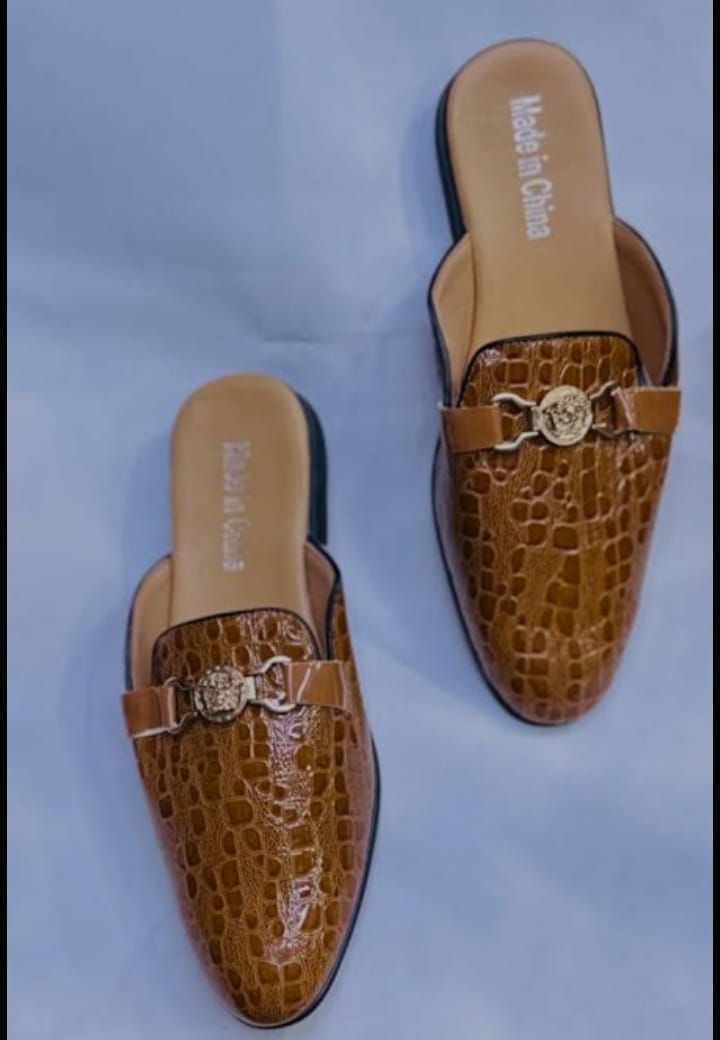MENS HIGH QUALITY SHOES NEWEST ⚡ BILIONAIRE MULES fashion for men ⚡OFFICIAL MEN CLASSIC MULES ,,FASHIONED BEACH WEARING SHOES