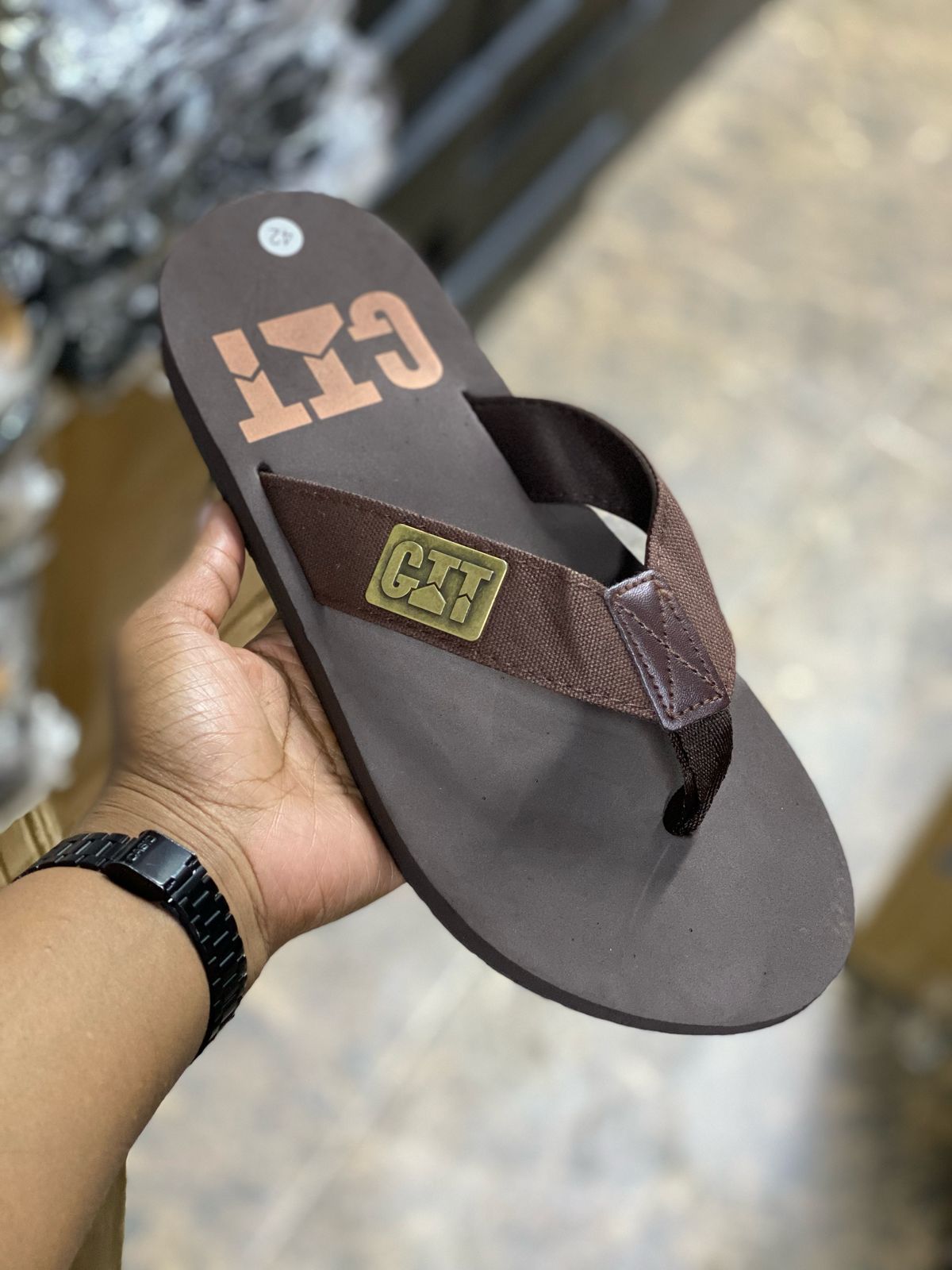 ⚡NEWEST SLIDES IN TOWN 💥 HIGH Quality GHTOriginal latest new arrival ⚡slides opens shoes,. Mens flats poen shoes💥slides mens slipers💥mens fashioned classic slipers unisex💥very cute looking⚡