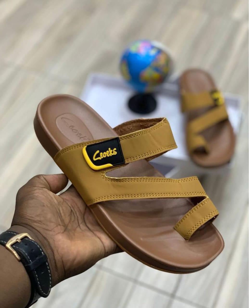 ⚡ORIGINAL/LATEST/RUBBER SOLE /SLIDES IN TOWN 💥 HIGH Quality new arrival ⚡slides opens shoes,. Mens flats poen shoes💥slides mens slipers💥mens fashioned classic slipers unisex💥very cute looking⚡