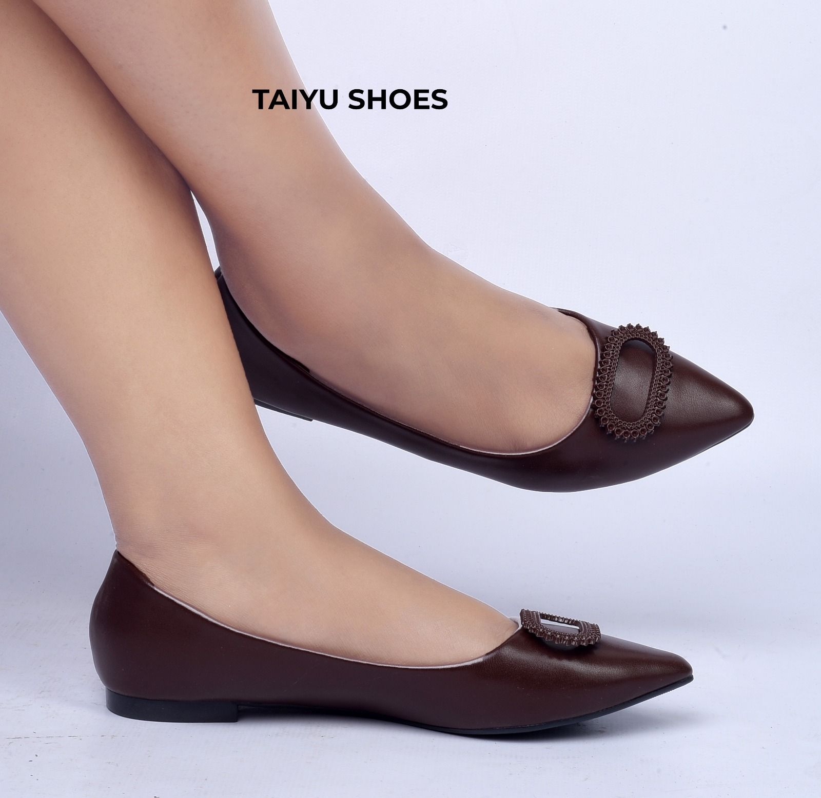 FLATS⚡TAIYU NEW ARRIVAL❤‍🔥HIGH quality women flats clearance sale offer ladies and women classic flats❤‍🔥fashioned women / ladies FLATS with a baterfliy frower✨all coloursavailble and very bossy⭐