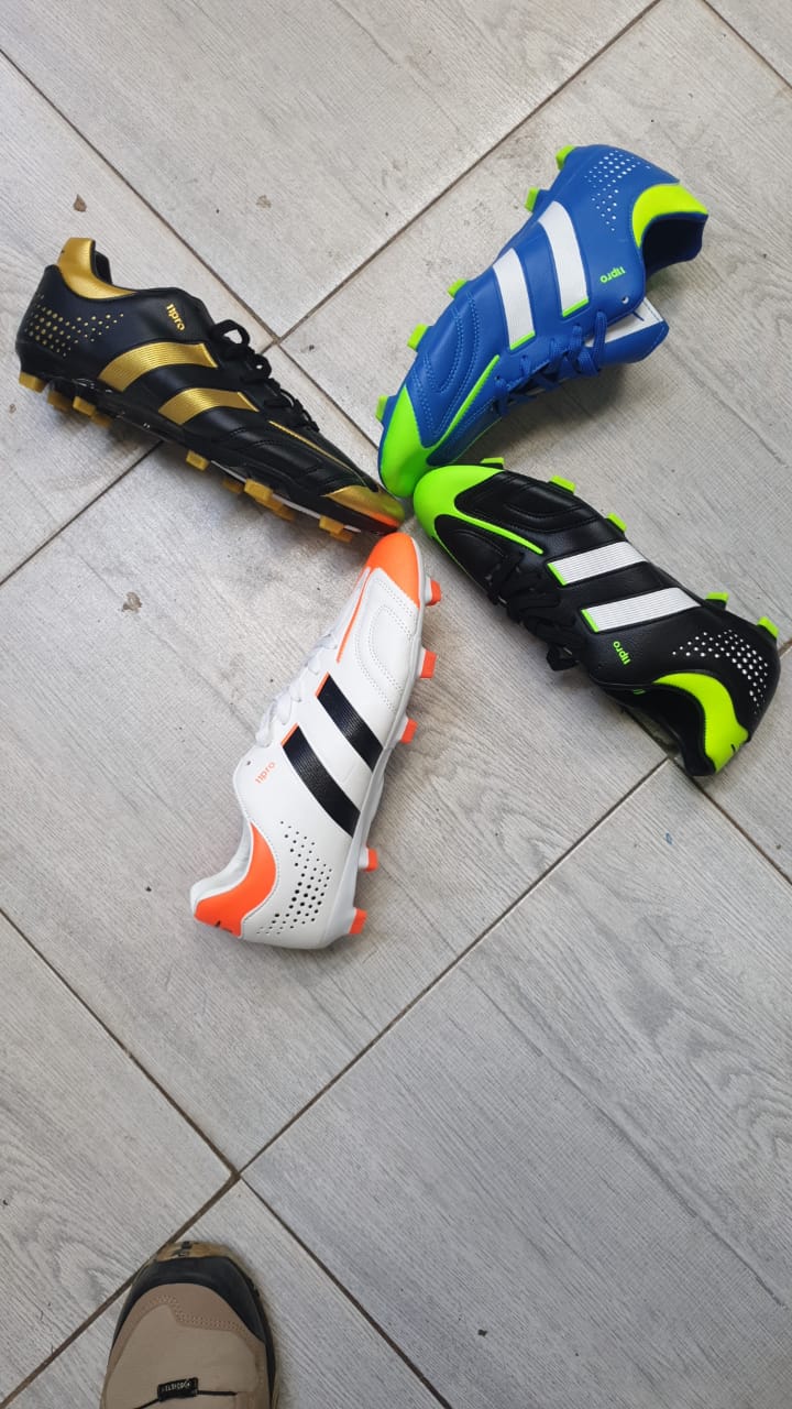 LATEST NEW ARRIVAL ⚡Football/Soccer boots high quality italian 11pro soccer football boot classic🔥🔥 new design Heavy duty football boots❤‍🔥 very classic and cute when wearing🔥🔥