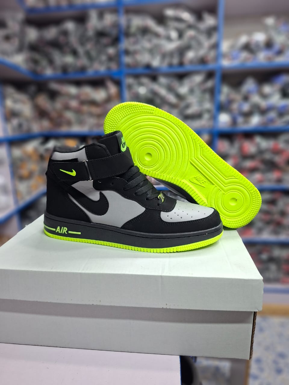 ORIGINA/LATEST/ NEW ARRIVAL ⚡High quality Air force 1 high boot UNISEX fashioned high boot for all,❤️‍🔥 all wearing men/women/ladies classic fashioned breatherble 🔥very cute sneakers❤️‍🔥