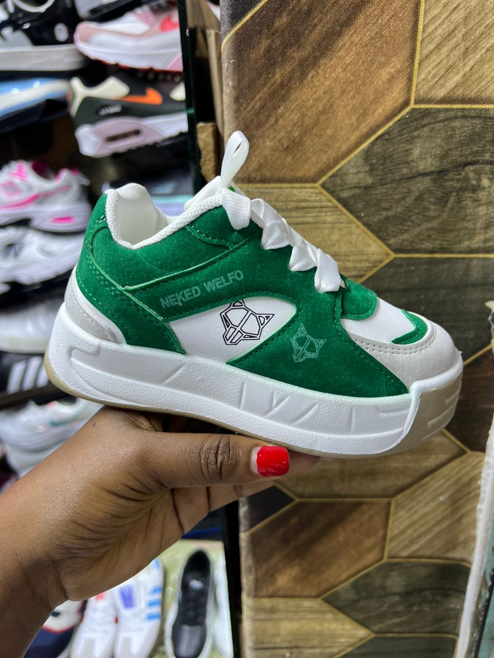 ⚡NEW ARRIVAL NAKED WOLFE💯LATEST NAKED WOLF🥰🥰 KIDS/BABIES SNEAKERS⚡ available for unisex babies 🔥new classic and fashioned kid's sneakers shoes all colors and sizes available step up in style 💯🥰