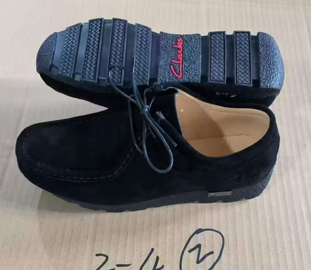 HIGH QUALITY⚡CLARK'S WALLABEES⚡ ORIGINA/LATEST/ NEW ARRIVAL SUEND CLARKS⚡ MEN'S official and non official all wearing men/classic fashioned breatherble suend wallabes 🔥samba sneakers❤️‍🔥VERY cute
