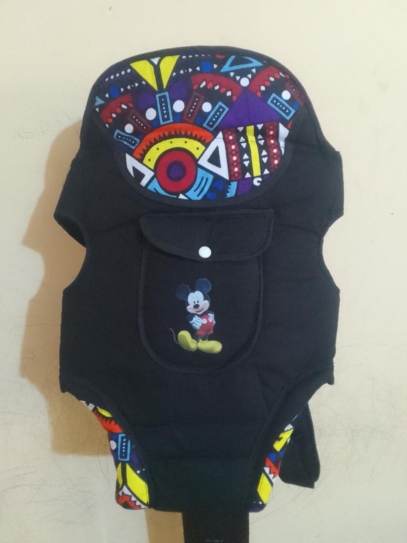 Best Price Black Baby Carrier | Ergonomic, Lightweight & Adjustable Carrier for Newborns to 24 Months | Breathable, Comfortable & Secure Fit