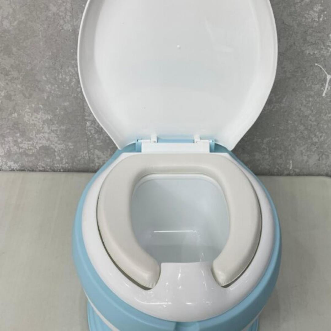 Portable baby training potty