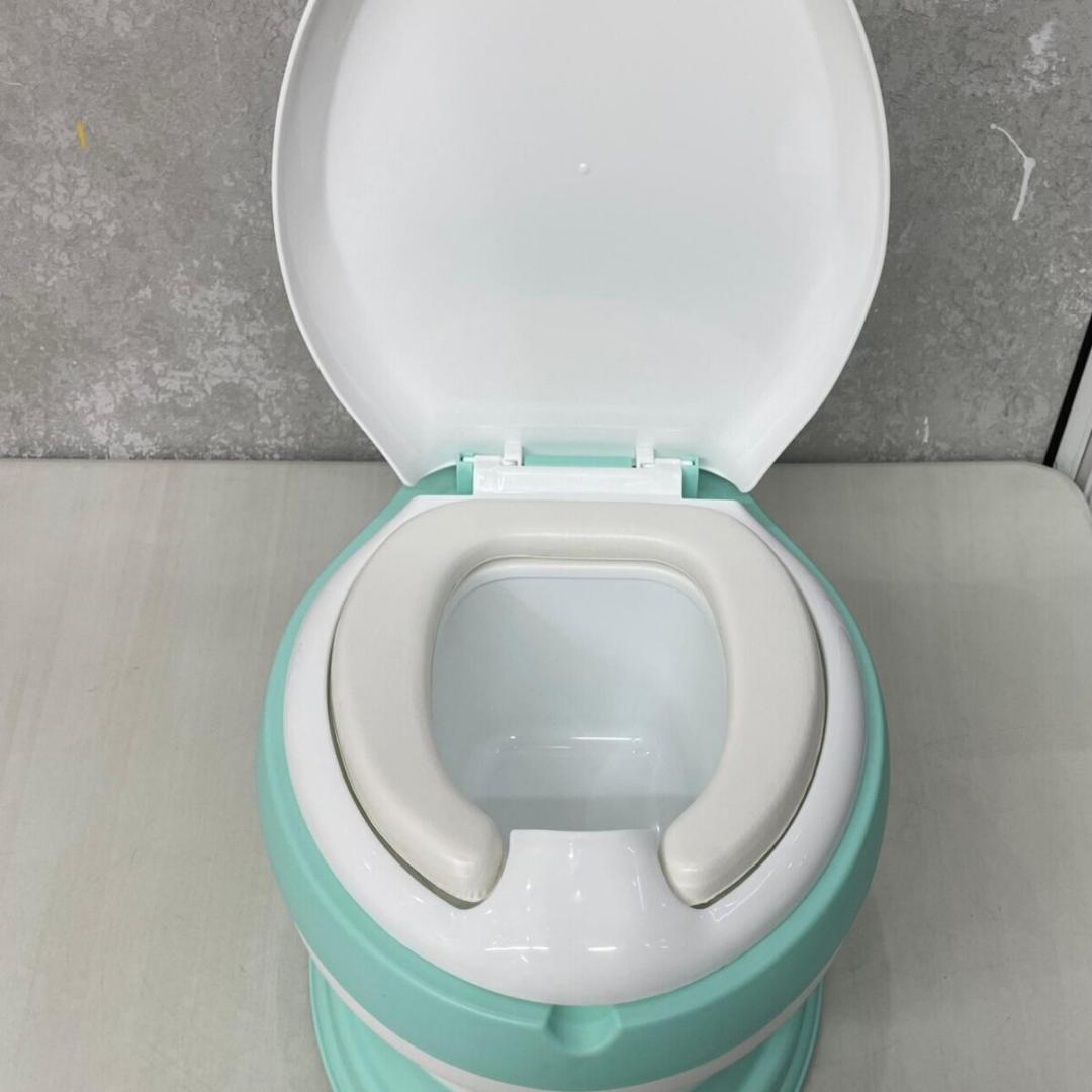 Portable baby training potty