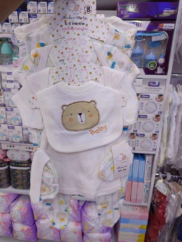 8-Piece Cotton Receiving Set – Soft Newborn Clothes & Accessories for Everyday Comfort and Gentle Care