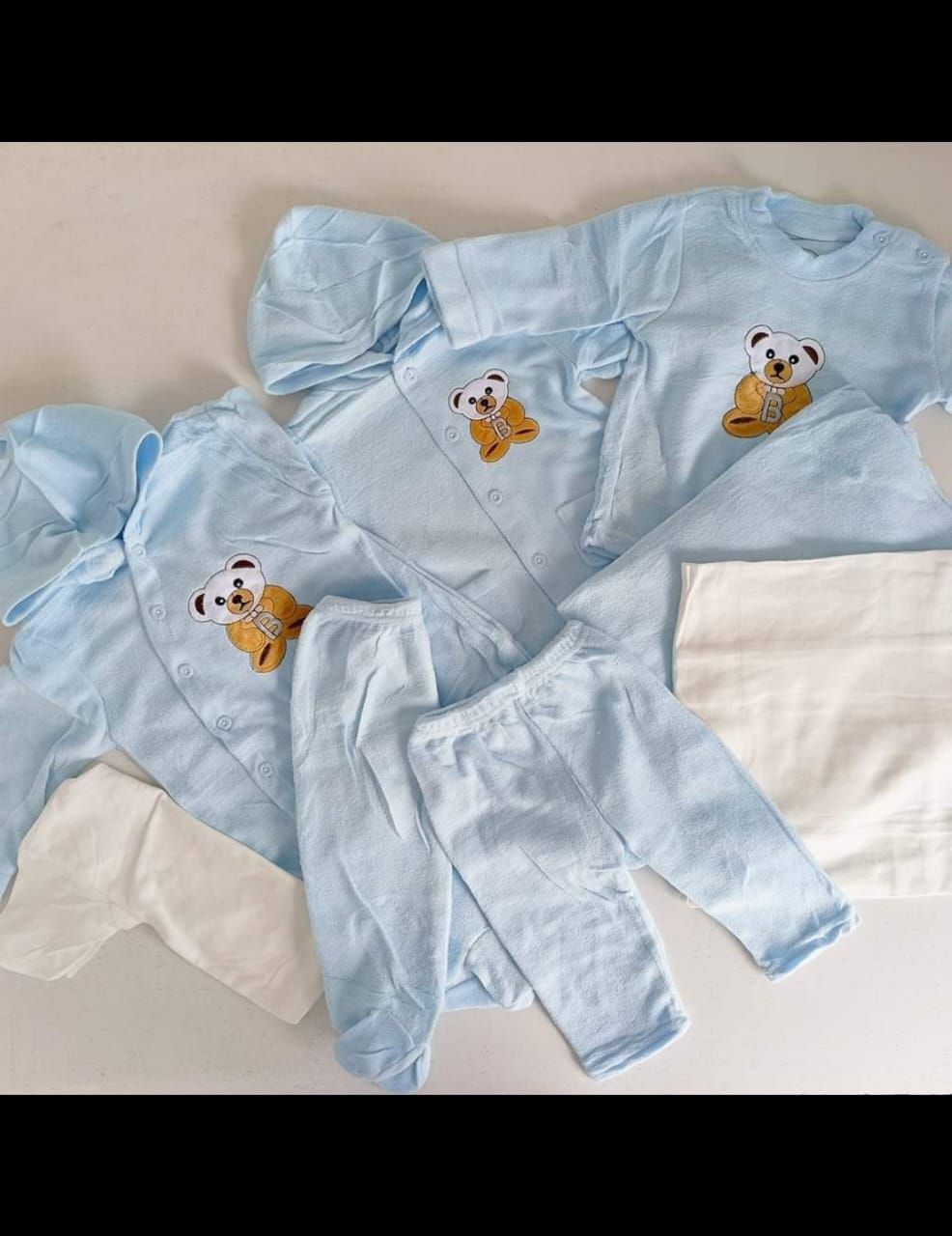 8-Piece Fleece Receiving Set – Ultra-Soft & Warm Baby Essentials for Newborn Comfort in Blue,Pink,Cream & White