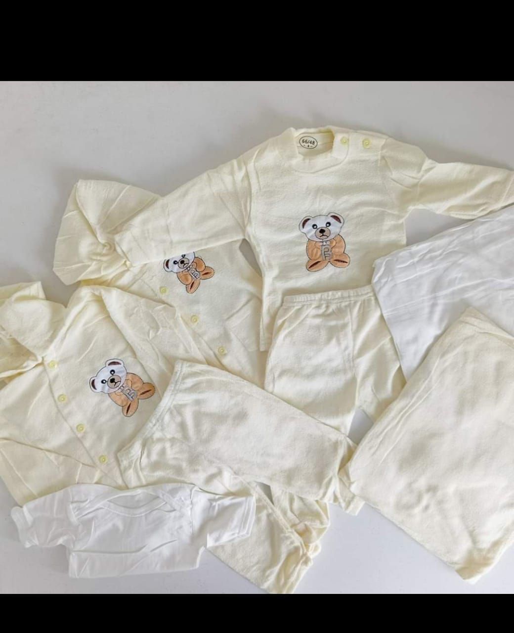 8-Piece Fleece Receiving Set – Ultra-Soft & Warm Baby Essentials for Newborn Comfort in Blue,Pink,Cream & White