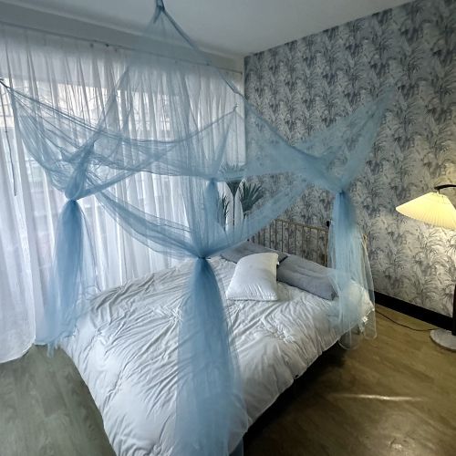 BYLD 4 Stands Mesh Mosquito Net, Mosquito Repellent Tent Bedding Accessories, Full Queen King Size Bed Canopy, Four Opening Bed Curtains for Full Bed Princess Bedroom, White