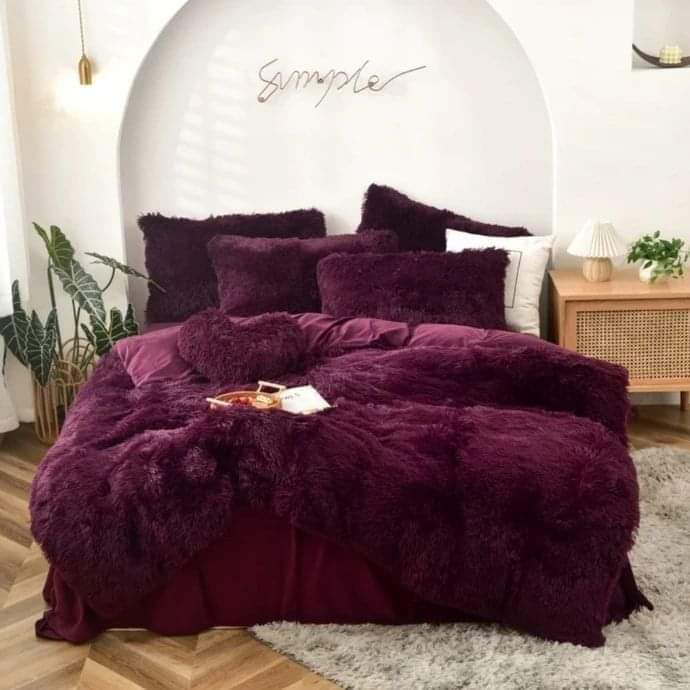 Quality Fluffy Duvets + 1 Bedsheet & 2 Pillowcases
