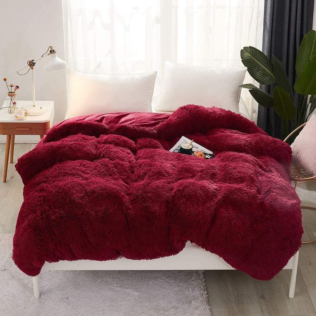 Quality Fluffy Duvets + 1 Bedsheet & 2 Pillowcases