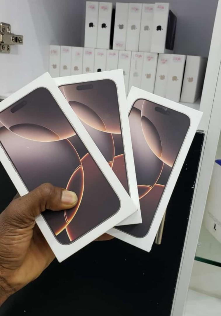 BRAND NEW IPHONE 16 Pro Max 256/8GB RAM, PHYSICAL SIM with eSim, 6.9" AMOLED SCREEN SIZE, A18 Pro Bionic, 4685mAh BATTERY, 48MP CAMERA..COLOR Natural Desert..1 YEAR APPLE WARRANTY