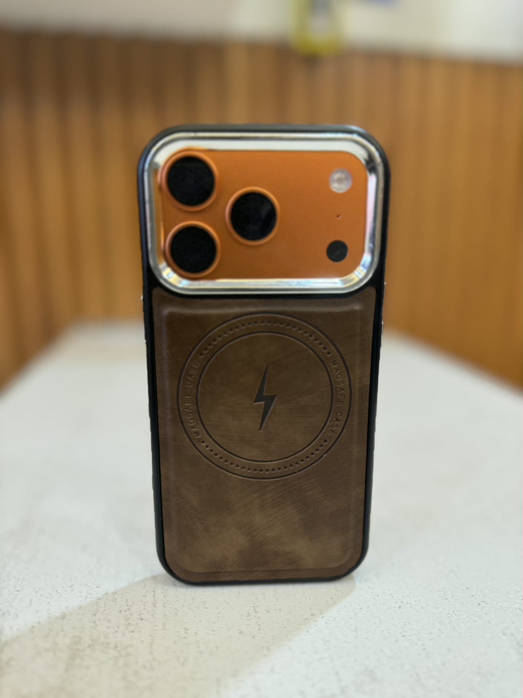 🔥 Hot Deal Alert 🔥
Preloved iPhone 17 Pro esim – 12GB + 256GB,📱 6.3" 120Hz LTPO Super Retina XDR OLED,⚡ A18 Pro chip,📸 48MP Pro Camera System,FaceID ✅️ ,🔋100%,🔋 All-day battery + fast charging