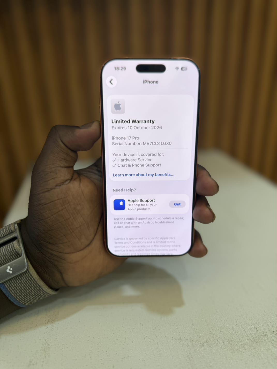 🔥 Hot Deal Alert 🔥
Preloved iPhone 17 Pro esim – 12GB + 256GB,📱 6.3" 120Hz LTPO Super Retina XDR OLED,⚡ A18 Pro chip,📸 48MP Pro Camera System,FaceID ✅️ ,🔋100%,🔋 All-day battery + fast charging