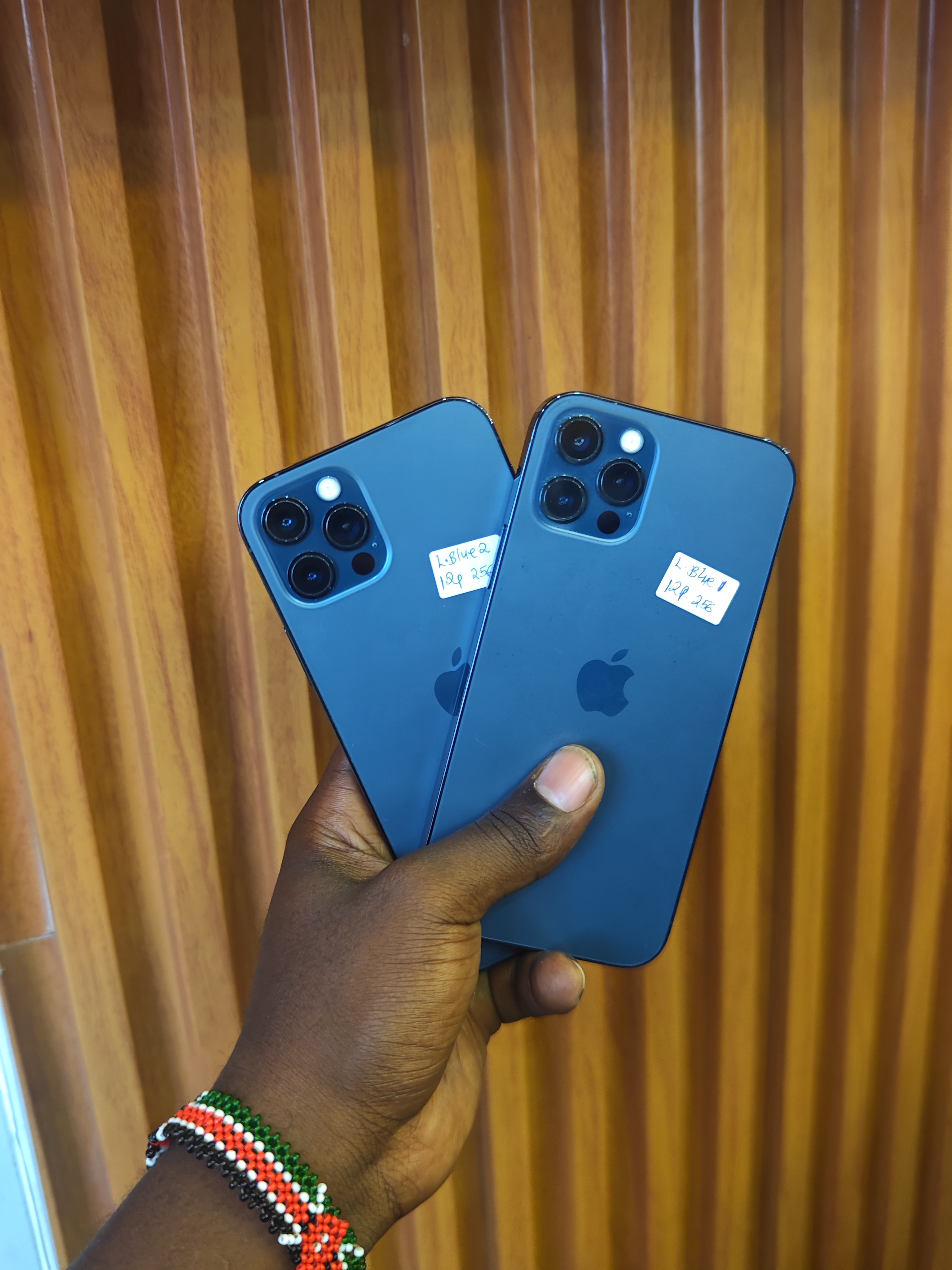 Super Clean Refurbished Apple iPhone 12PRO 256GB 12MP Rear camera Li-Ion 3110 mAh, 🔋92%+, Smart Phones Face ID Sparking Pacific Blue color