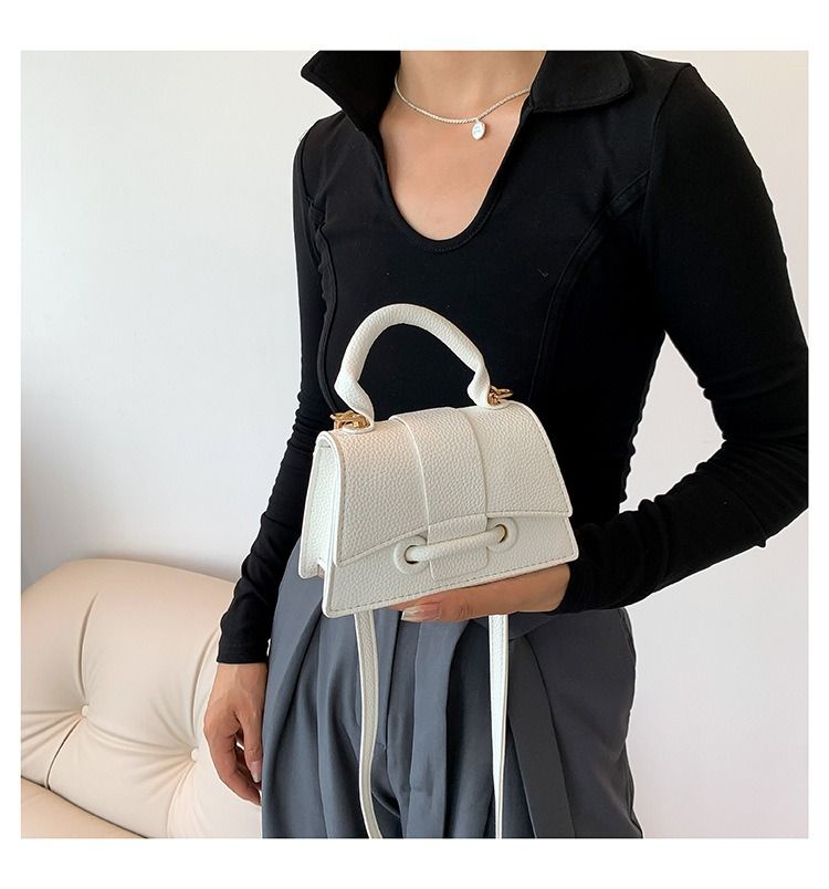 Africa's new women's bag 2024 new fashion everything trend crossbody bag niche popular shoulder bag casual mini bag