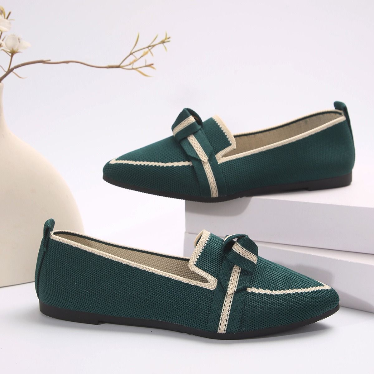 Africa new women spot foreign trade thin pointed head large size flat shoes female flying woven a slip-on bow casual breathable women's shoes