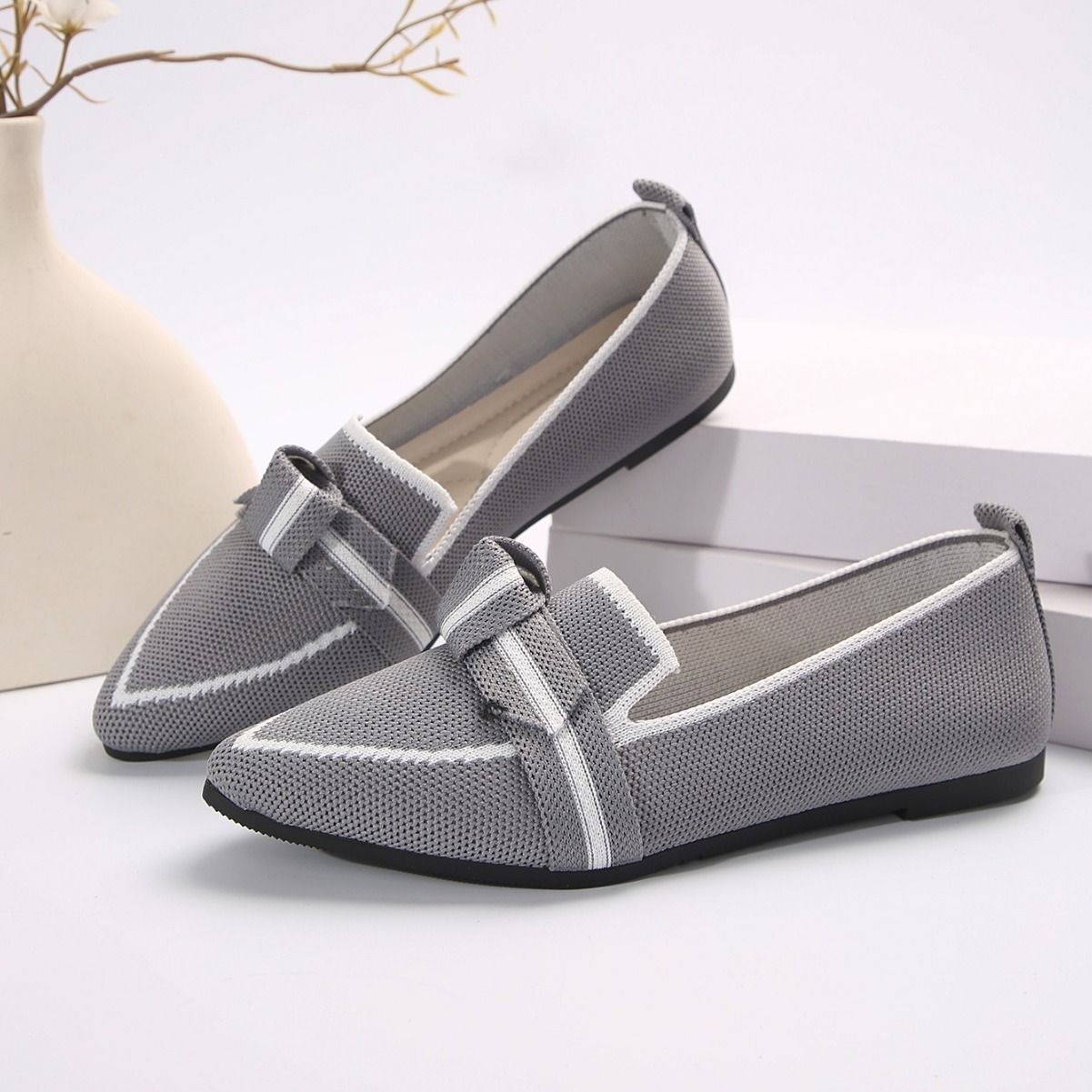 Africa new women spot foreign trade thin pointed head large size flat shoes female flying woven a slip-on bow casual breathable women's shoes