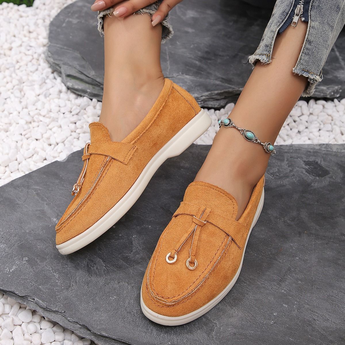 Africa new women Amazon foreign trade explosion 2023 autumn new fashion single shoes all flat comfortable loafers casual shoes women