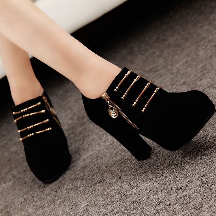 2024 Africa's new European and American chunky ankle boots women's quick sale full high heel waterproof platform single boot side zipper Martin boots wholesale