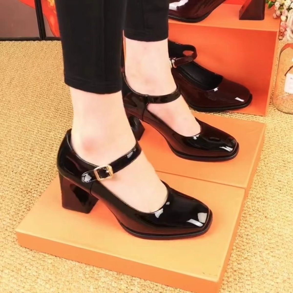 2025 Spring & Autumn  Women's Shoes One-toe Square Toe Leather Shoes Medium-heeled Wear-resistant Soft Leather Mary Jane Shoes Comfortable Single-shoe One-line Buckle Strap Low-top Casual Style