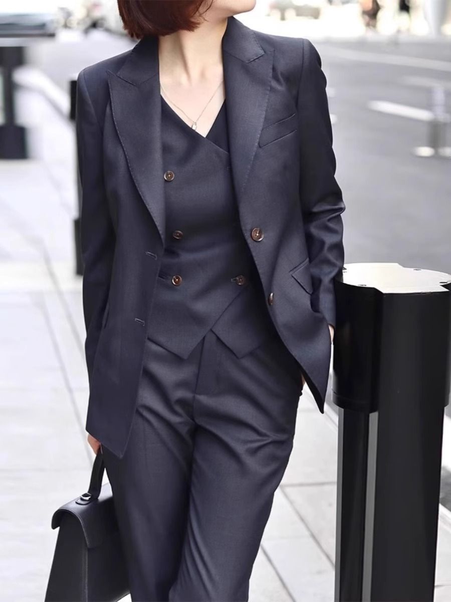 2025 African European Navy Blue Suit Jacket Three-piece Set Lecturer Host Professional Commuting Business Interview Outfit Women's Suit Set Good Texture Comfortable Casual Gatherings Elegant Style