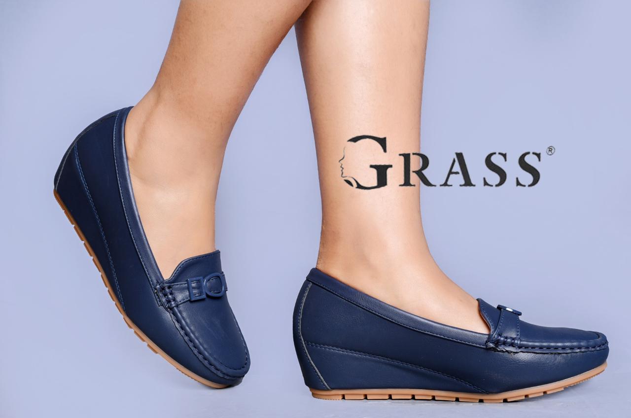 Women's High-Quality Leather Orthopedic Wedge Loafers – Lightweight, Supportive, and Stylish Slip-On Shoes for All-Day Comfort and occasions