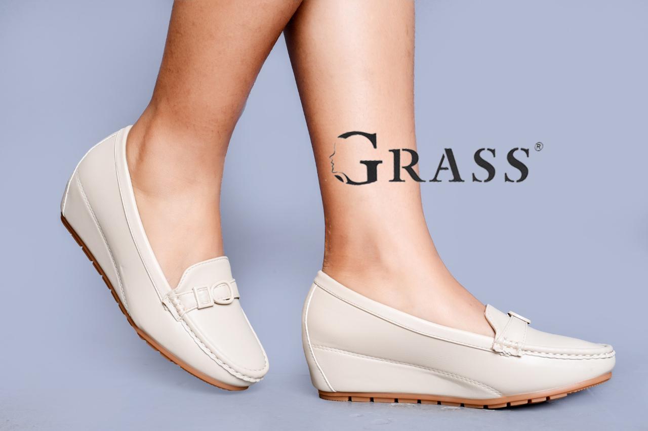 Women's High-Quality Leather Orthopedic Wedge Loafers – Lightweight, Supportive, and Stylish Slip-On Shoes for All-Day Comfort and occasions