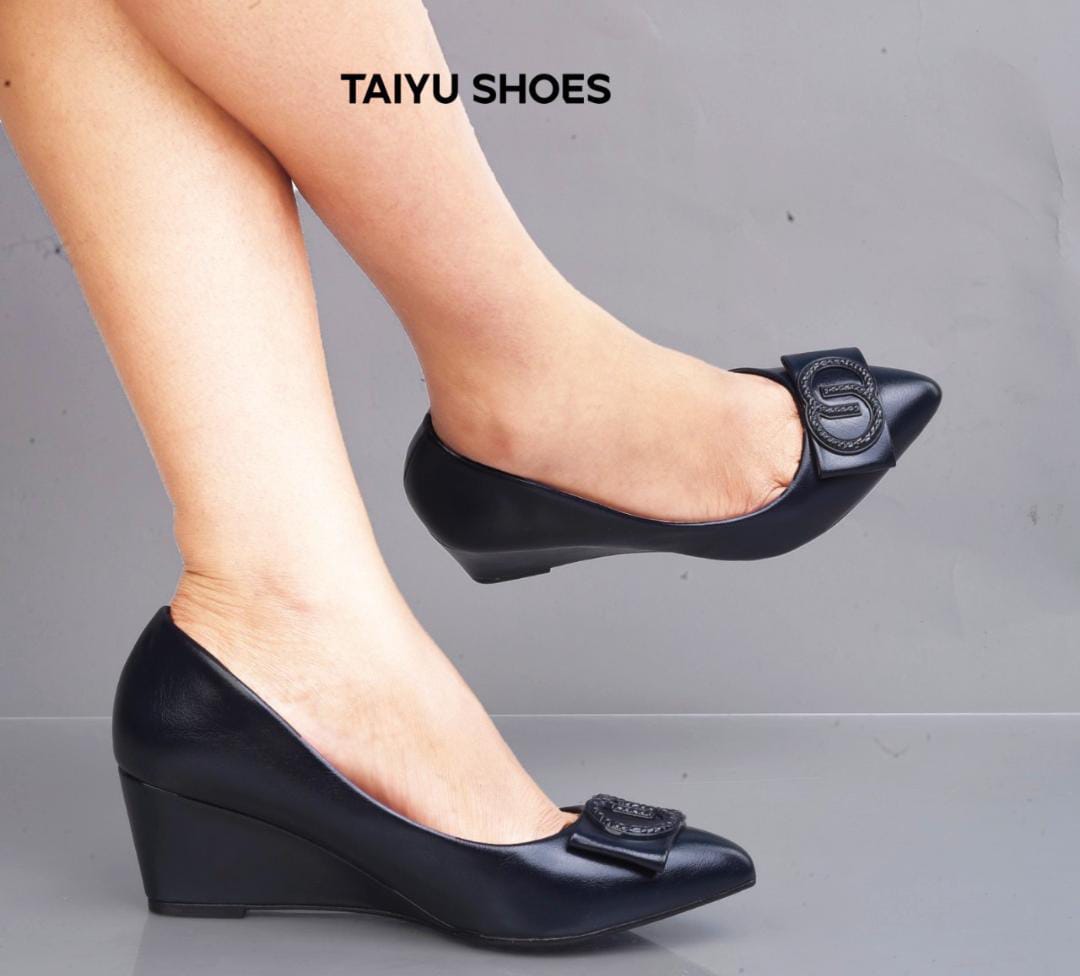 Premium Taiyu Leather Women's Wedge Heel Shoes – 2-Inch Comfortable Wedge, Normal Fit, Elegant and Durable Design for All-Day Wear