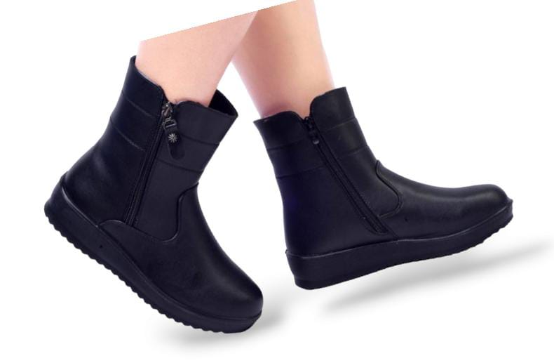 Ladies Flat Ankle Boots – Velvet Upper, Warm Fur Innersole, High-Quality Durable Rubber Sole, Side Zip Closure, Normal Fit – Stylish & Comfortable Winter Footwear for Women