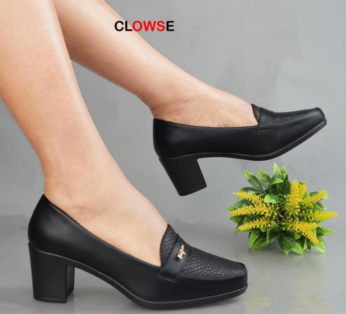 High quality orthopedic, lightweight,classy,anti noise heels,padded innersoles ladies / women shoes _normal fitting