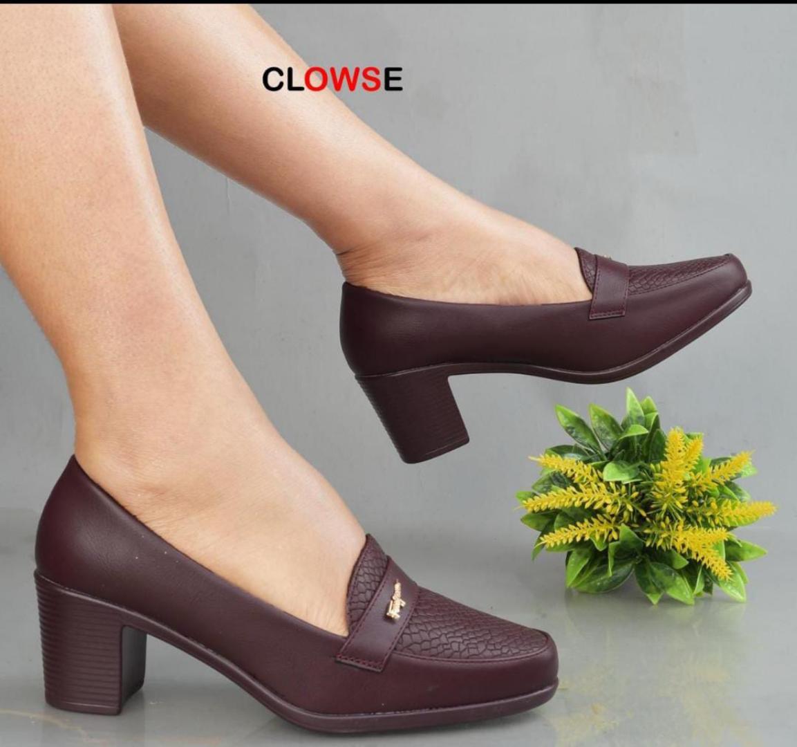 High quality orthopedic, lightweight,classy,anti noise heels,padded innersoles ladies / women shoes _normal fitting