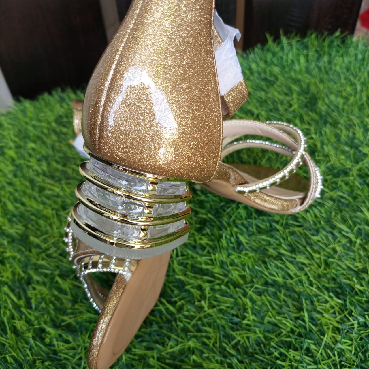 Girls' Low Wedge block heel Shoes – Stylish Wet-Look Design for All Occasions – Comfortable & Durable Footwear for Parties, Weddings, and Everyday Wear